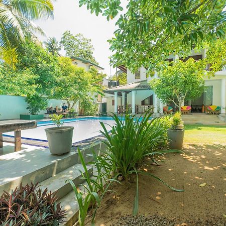 Hotel The Calm Of8 Unawatuna Exterior foto