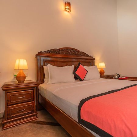 Hotel The Calm Of8 Unawatuna Exterior foto
