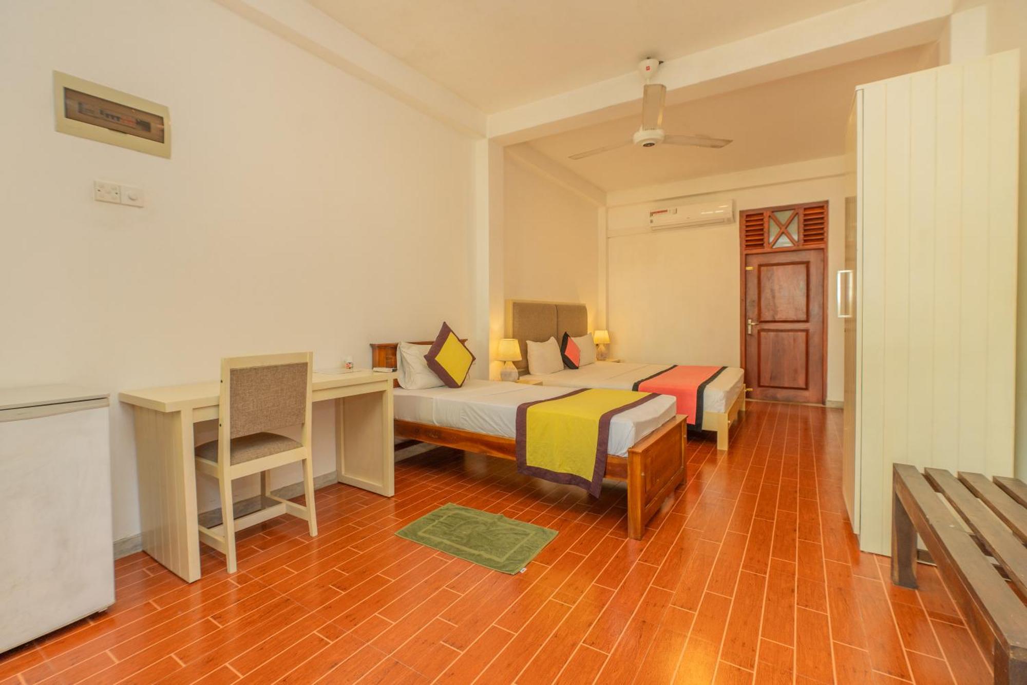 Hotel The Calm Of8 Unawatuna Exterior foto